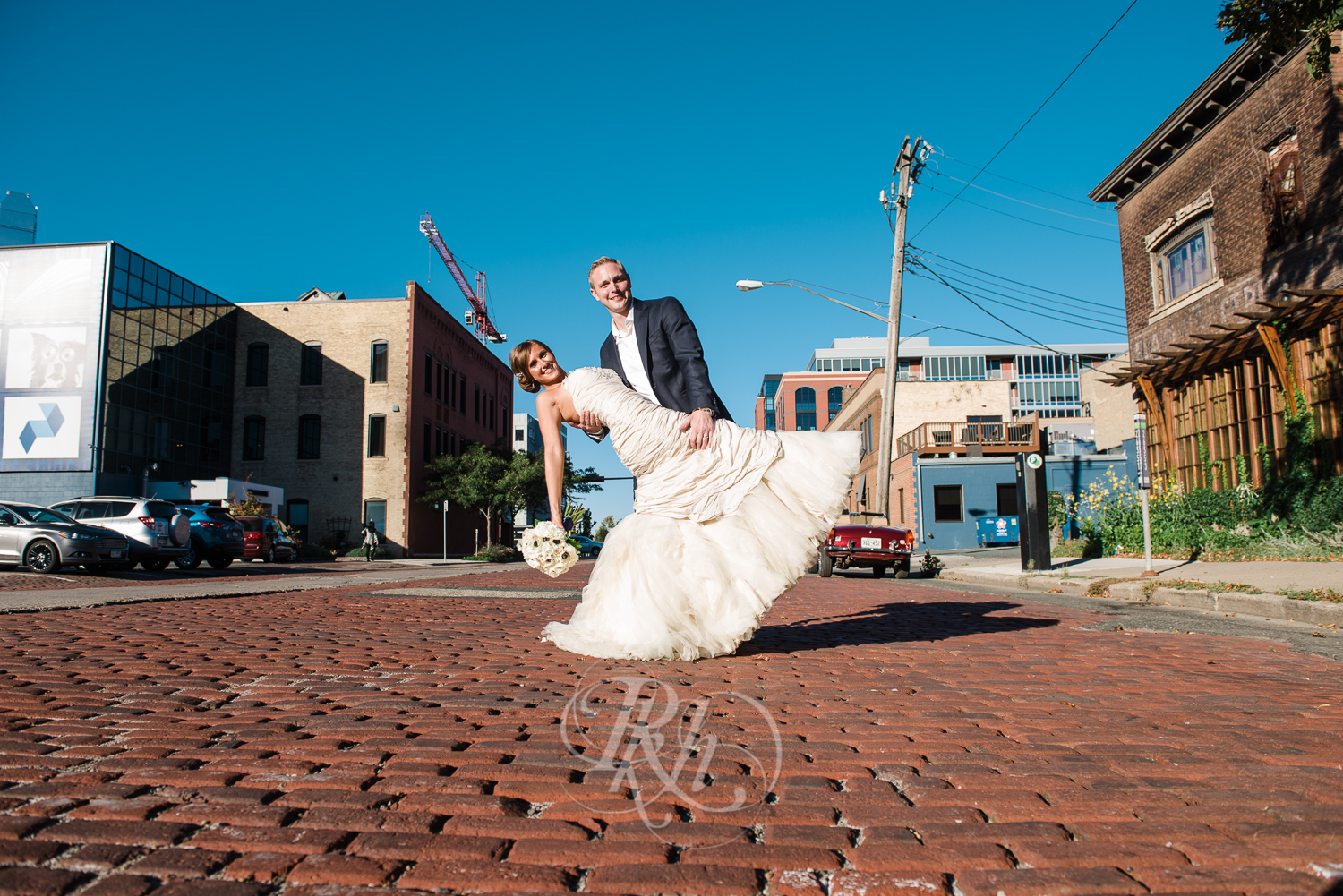  Minneapolis Wedding Photography - Becca & Justin - RKH Images-31 