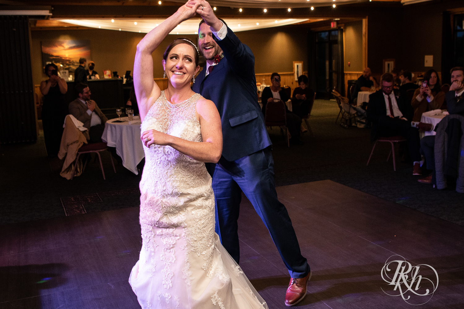 Bride and groom share first dance at Superior Shores Resort in Two Harbors, Minnesota.
