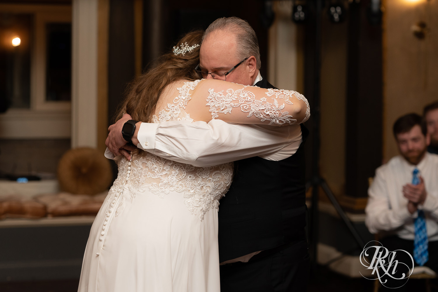 Bride and father share dance at Semple Mansion in Minneapolis, Minnesota.