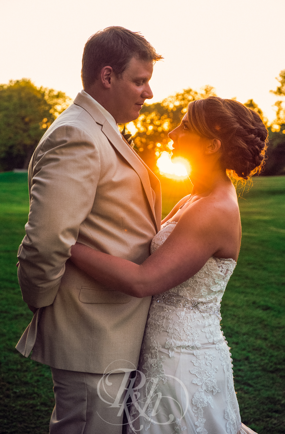 Southview Country Club wedding sunset