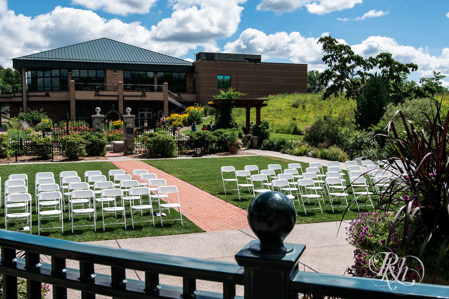 Millennium Gardens Wedding: Thuy & Allen, Midpointe Event Center