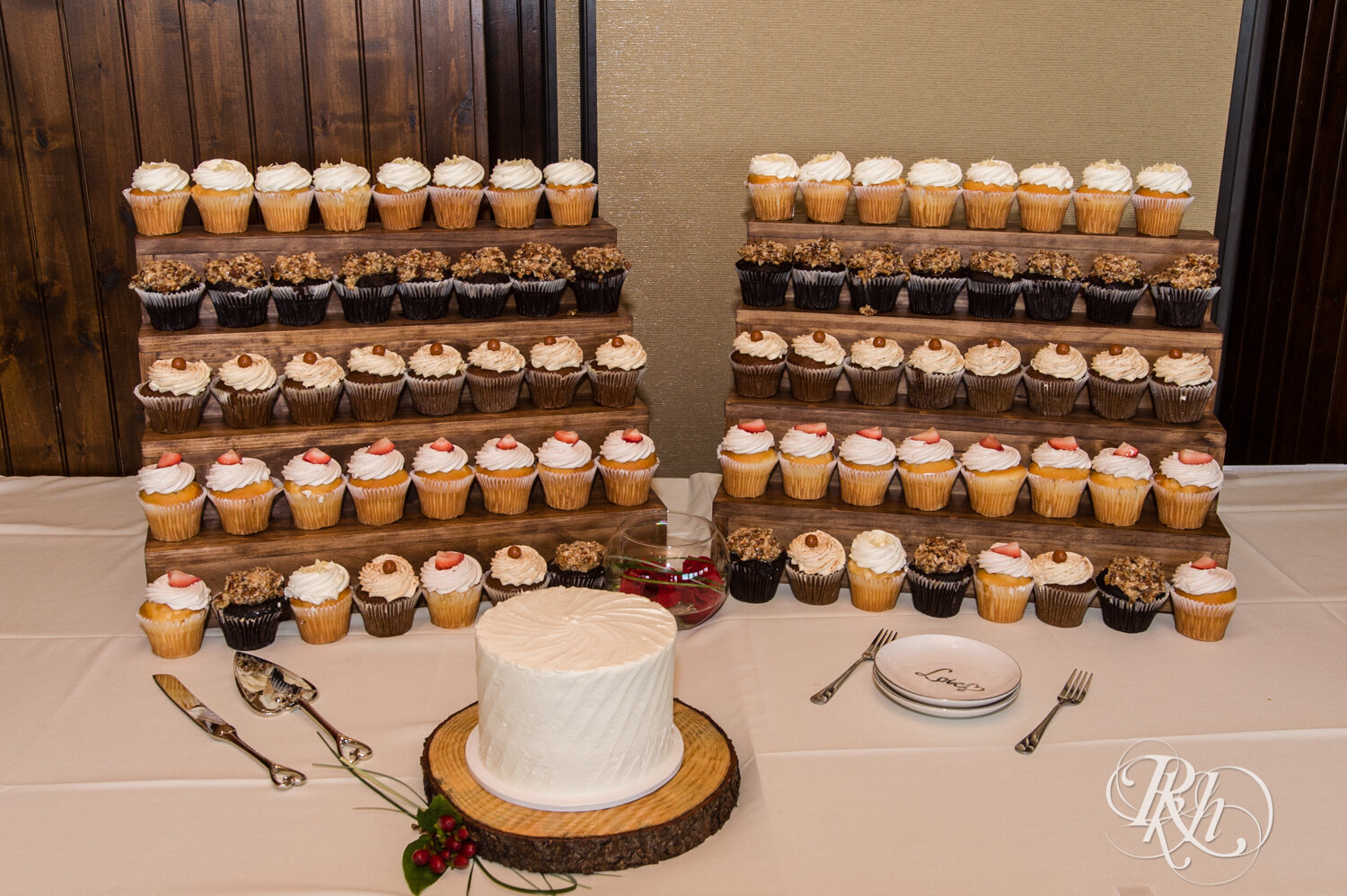 Wedding desert table with cake and cupcakes at Minnesota Horse and Hunt Club in Prior Lake, Minnesota.
