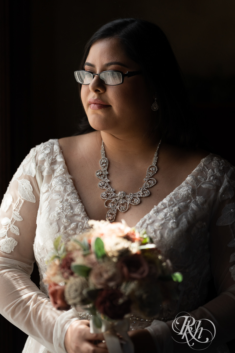 Mexican bride at the Historic Concord Exchange in Saint Paul, Minnesota.