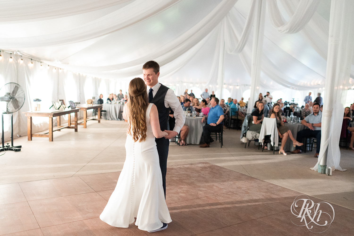 First dance at Stone Lion Winery and Events in Isanti, Minnesota. 