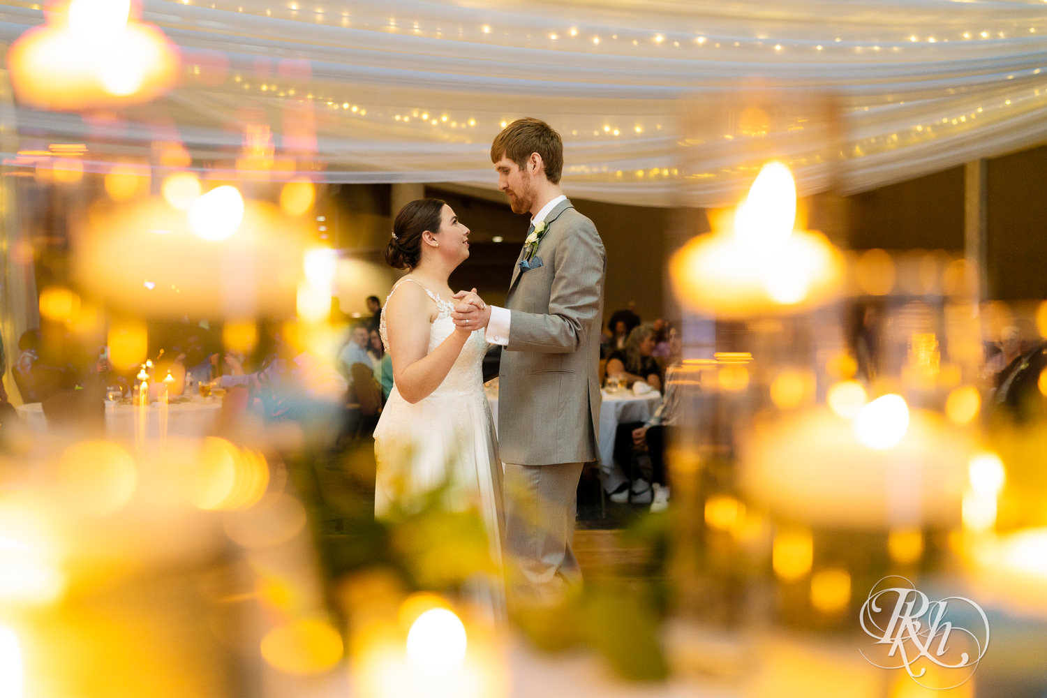 Bride and groom share first dance at Doubletree Hilton Saint Paul in Saint Paul, Minnesota.