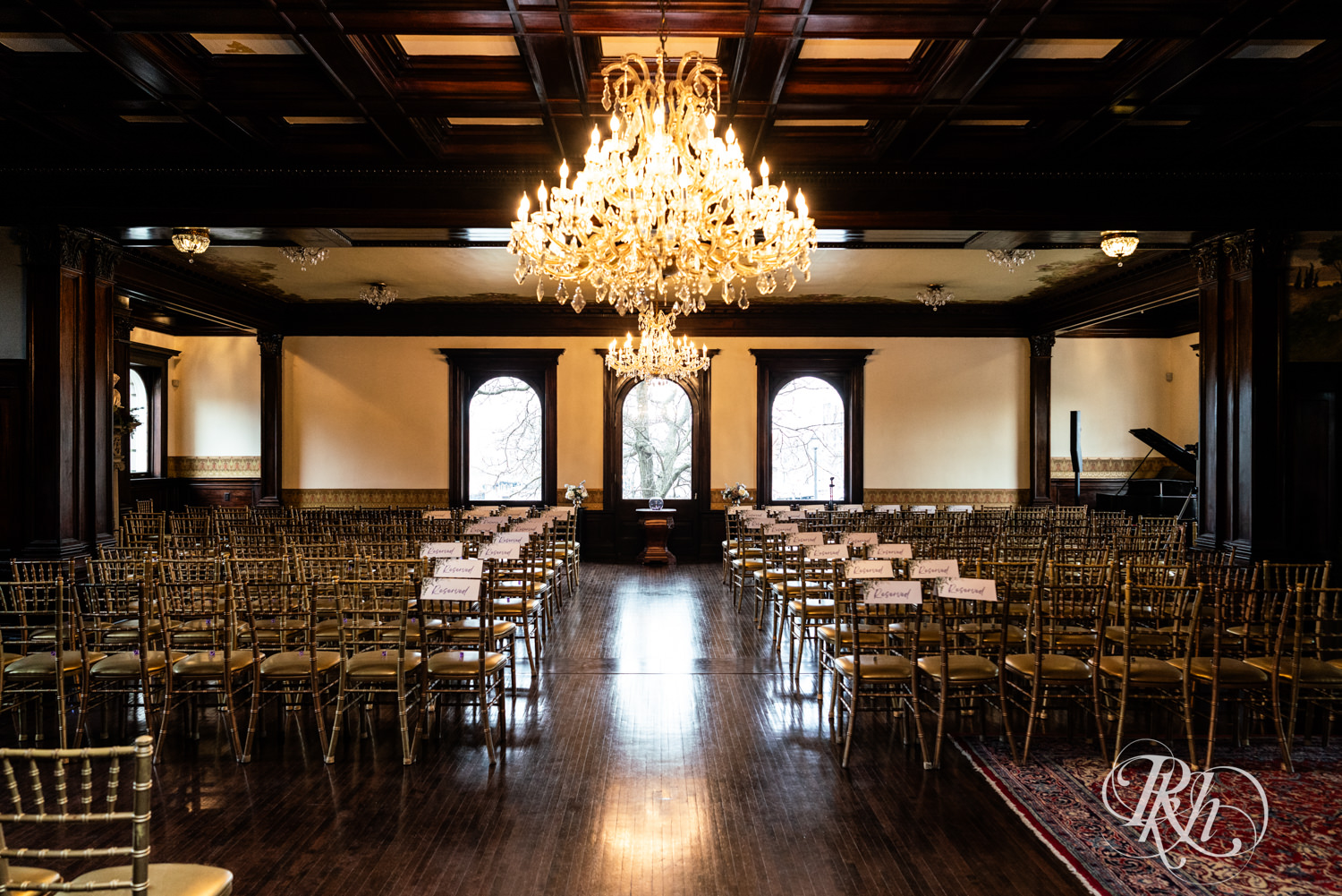 Wide phot of the interior of the Semple Mansion in Minneapolis, Minnesota.